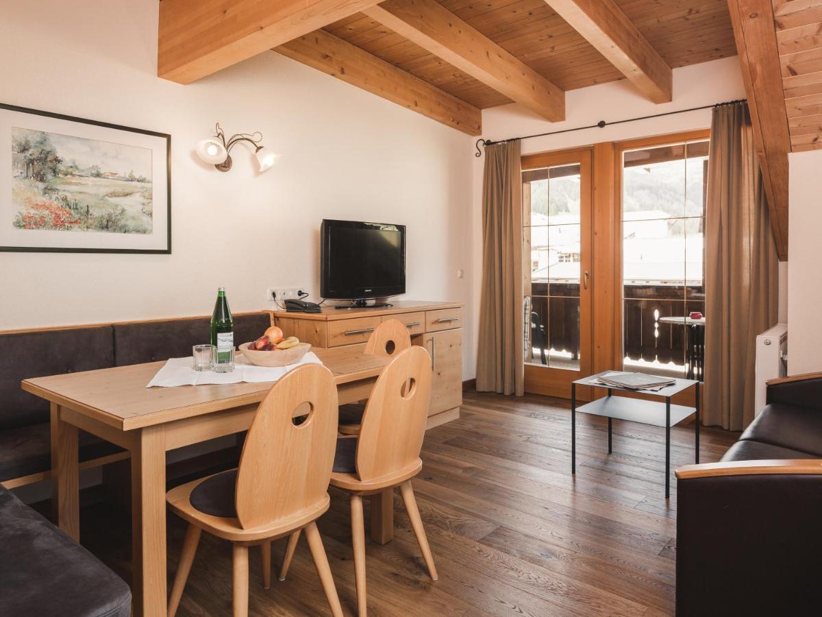 Alpina&More Apartments I Zimmer Serfaus Ngoại thất bức ảnh