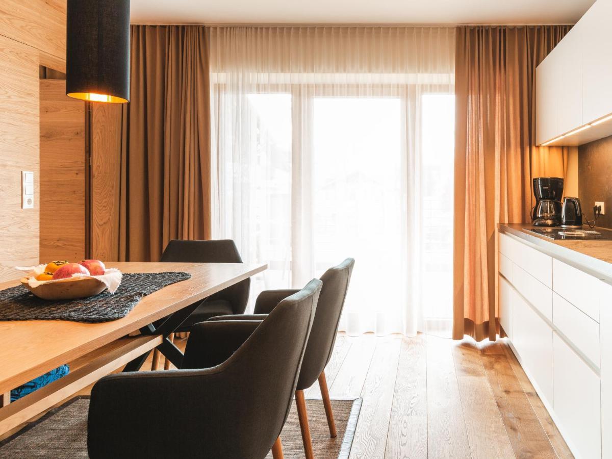 Alpina&More Apartments I Zimmer Serfaus Ngoại thất bức ảnh