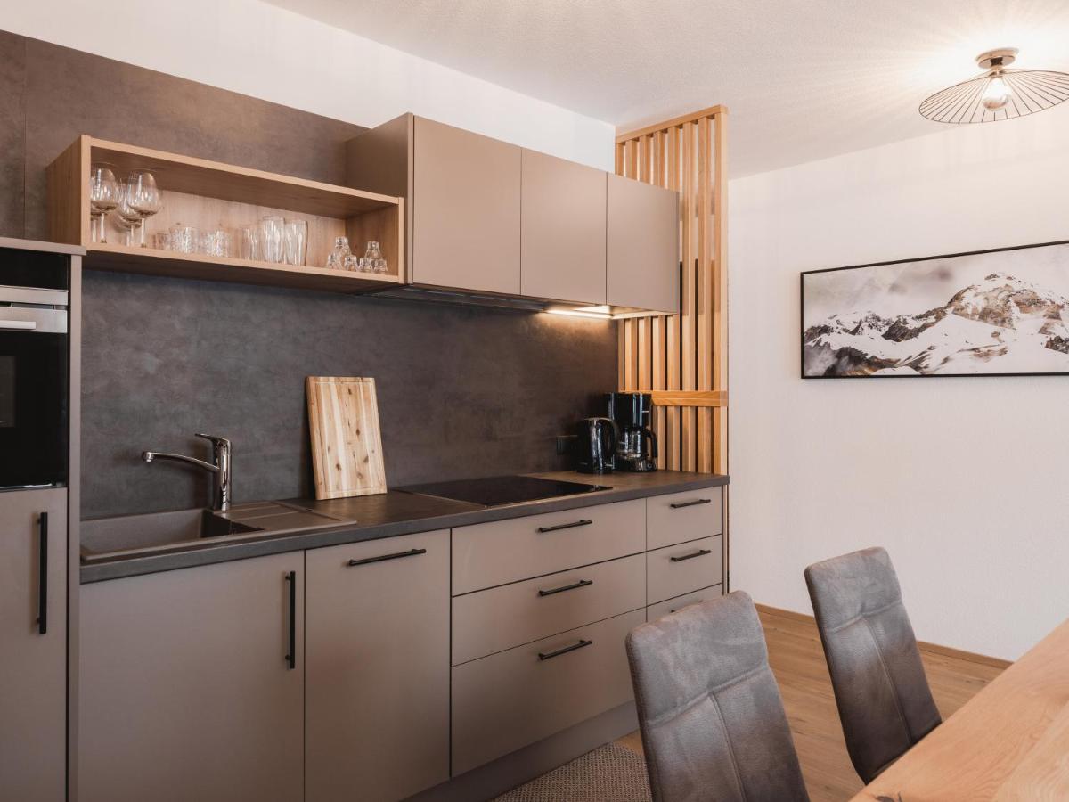 Alpina&More Apartments I Zimmer Serfaus Ngoại thất bức ảnh